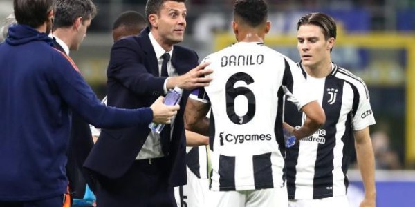 开云体育下载-【观察】莫塔数宗罪：冷待球员、阴晴莫测、战术僵化