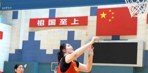 女篮28人集训名单出炉！2米23张子宇剑指亚洲杯