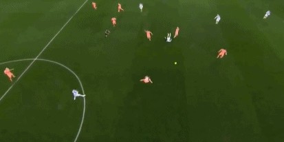 开云体育APP下载-1-2！亚马尔助攻难救主，巴萨9连胜戛然而止，皇马重燃希望