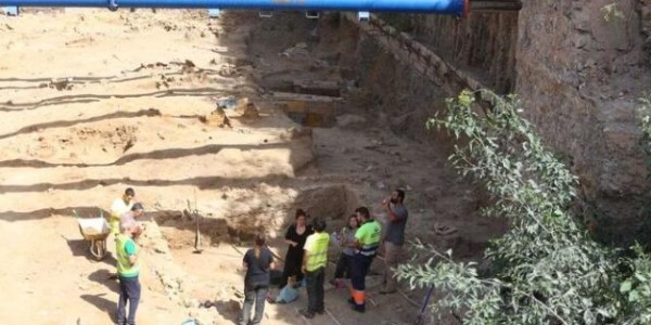 【夜读】皮克2000万美元投资酒店挖出250座古墓